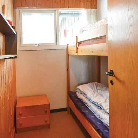 Дом отдыха Three-bedroom Holiday In Roslev